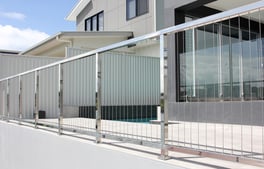 Vertical wire balustrade pool fence